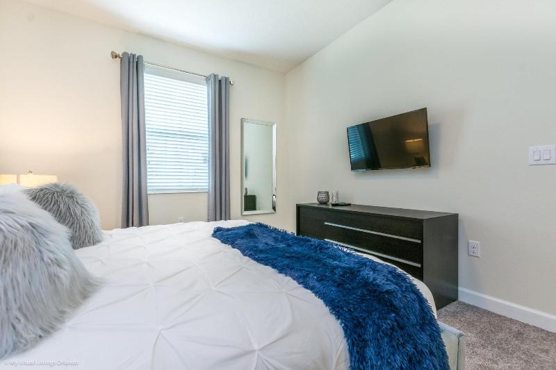 1521mc Amazing Champions Gate 8 Bedroom 5 Bed image