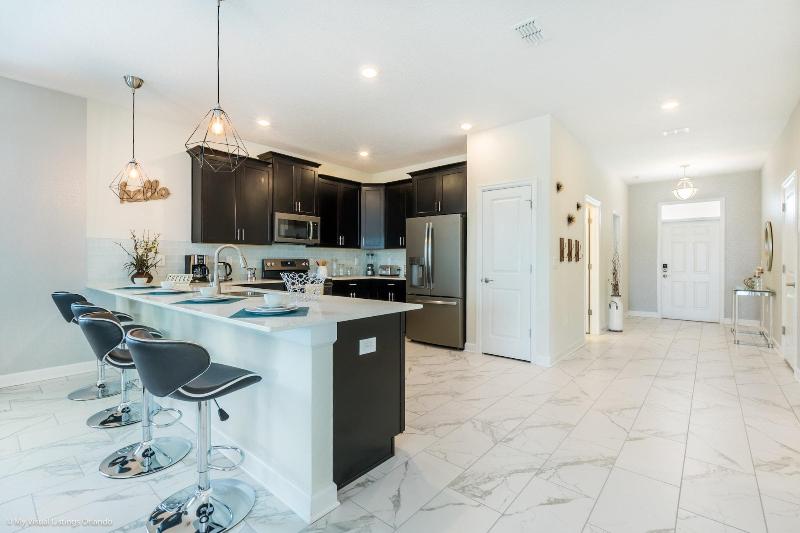 1521mc Amazing Champions Gate 8 Bedroom 5 Bed image
