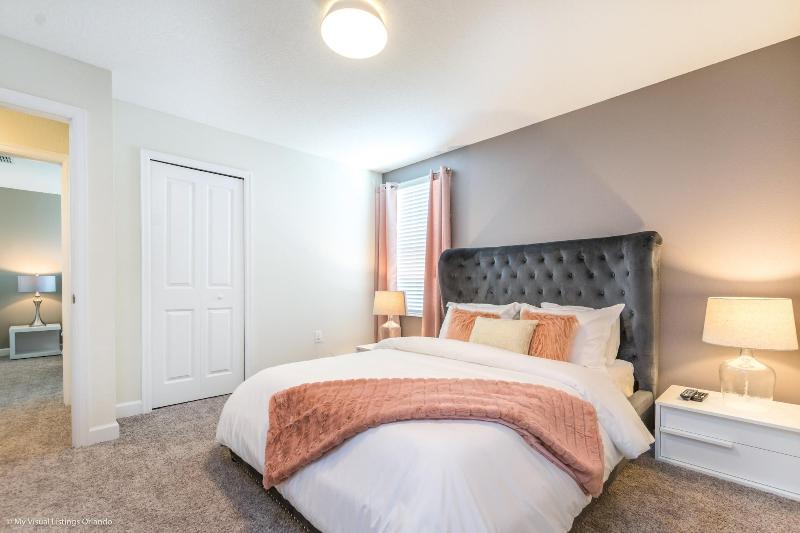 1521mc Amazing Champions Gate 8 Bedroom 5 Bed image