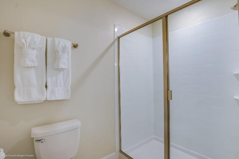 1521mc Amazing Champions Gate 8 Bedroom 5 Bed image