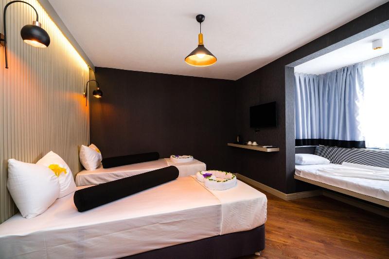 Basel Hotel image