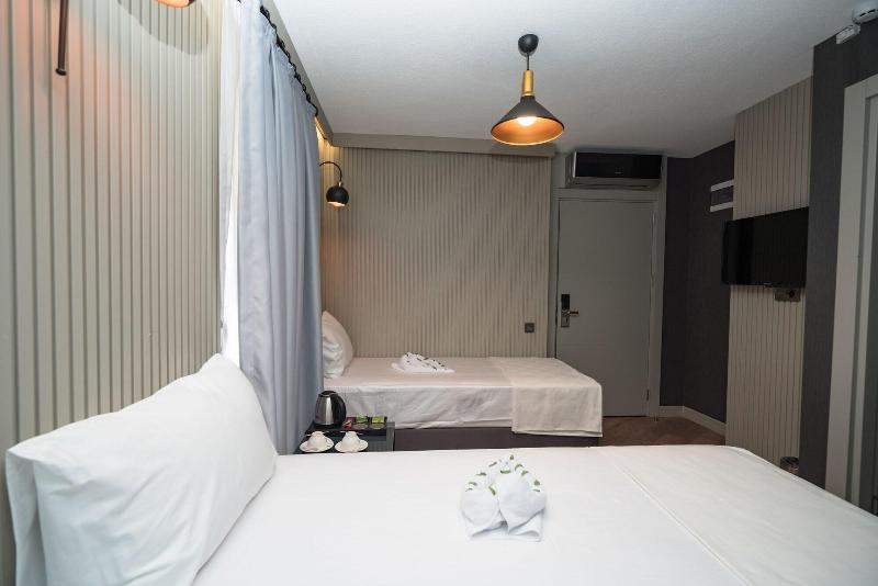 Basel Hotel image