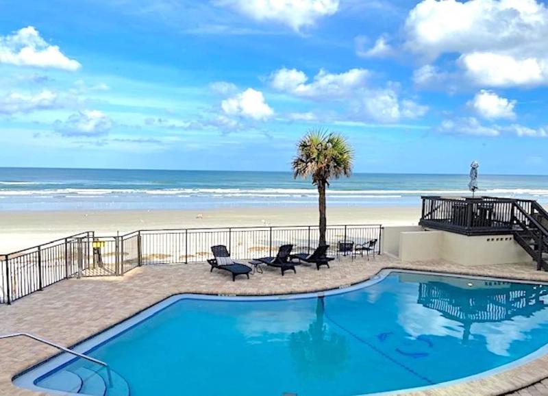 Organic Beach Retreat