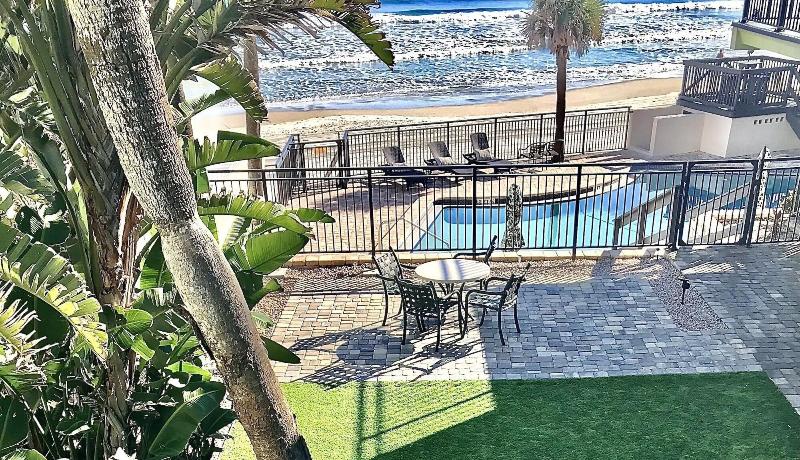 Organic Beach Retreat