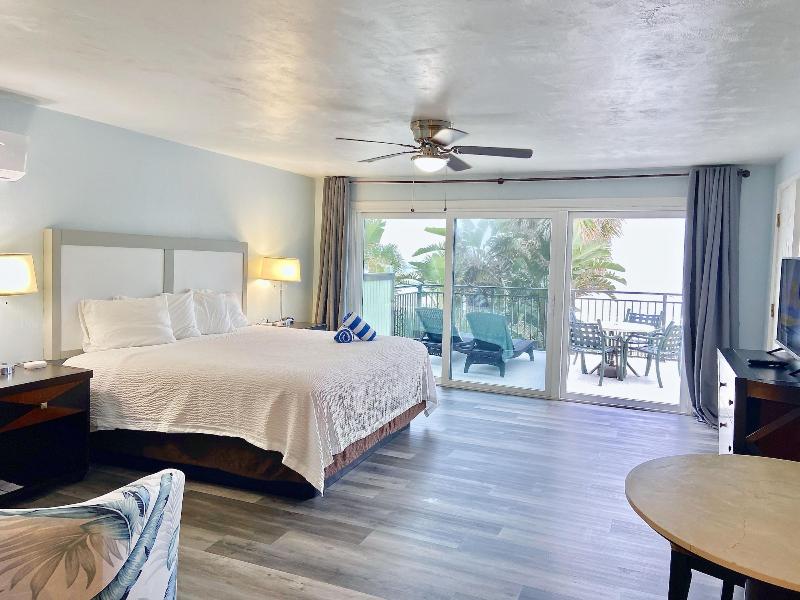 Organic Beach Retreat — photo 47