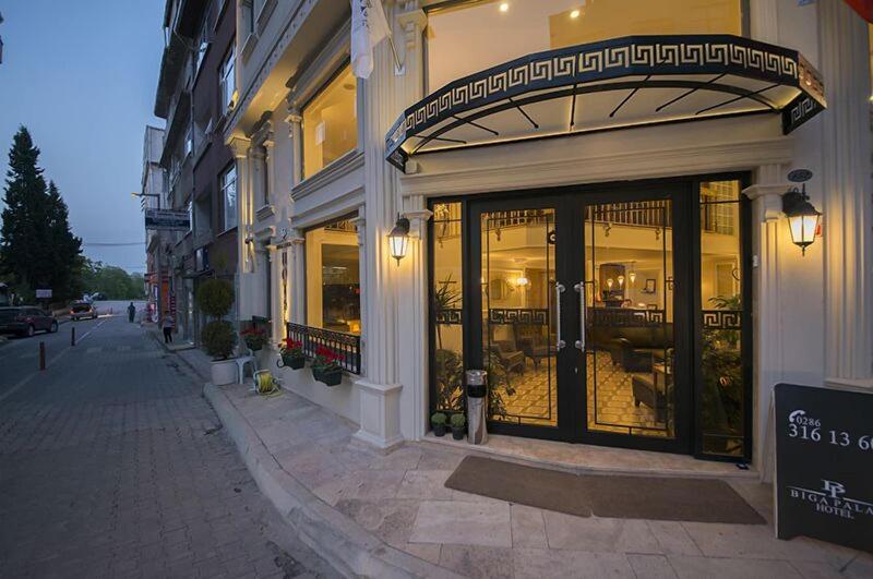 Biga Palas Hotel image