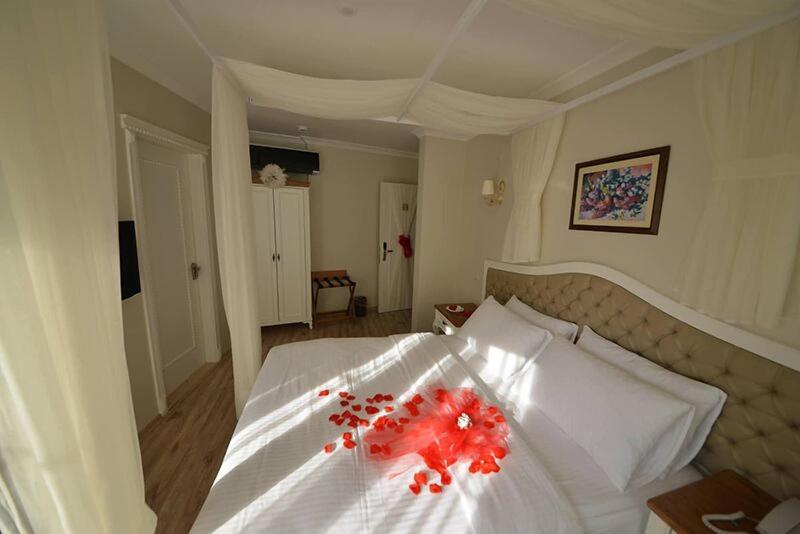 Biga Palas Hotel image