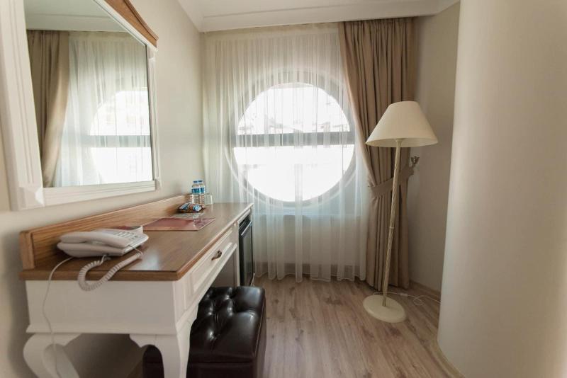 Biga Palas Hotel image