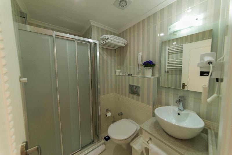 Biga Palas Hotel image