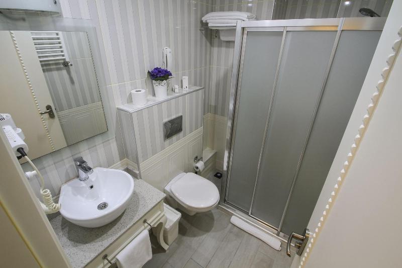 Biga Palas Hotel image