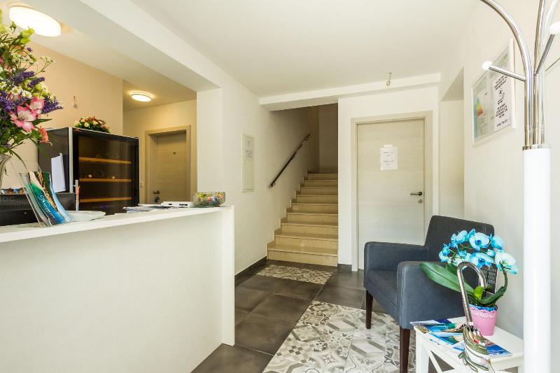 Aparthotel Gimi image