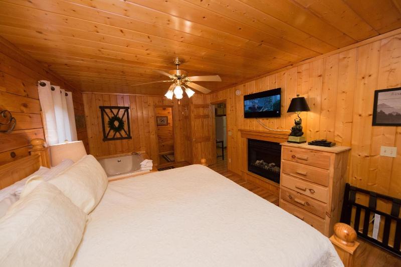 Drift Away - Two Bedroom Cabin image