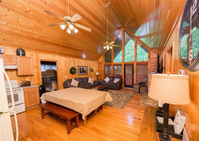 Drift Away - Two Bedroom Cabin image