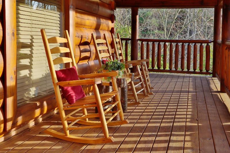 Mountain Fun - One Bedroom Cabin image
