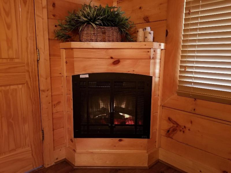 Mountain Fun - One Bedroom Cabin image