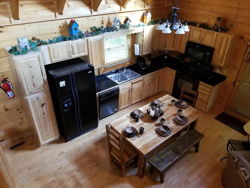 Mountain Fun - One Bedroom Cabin image