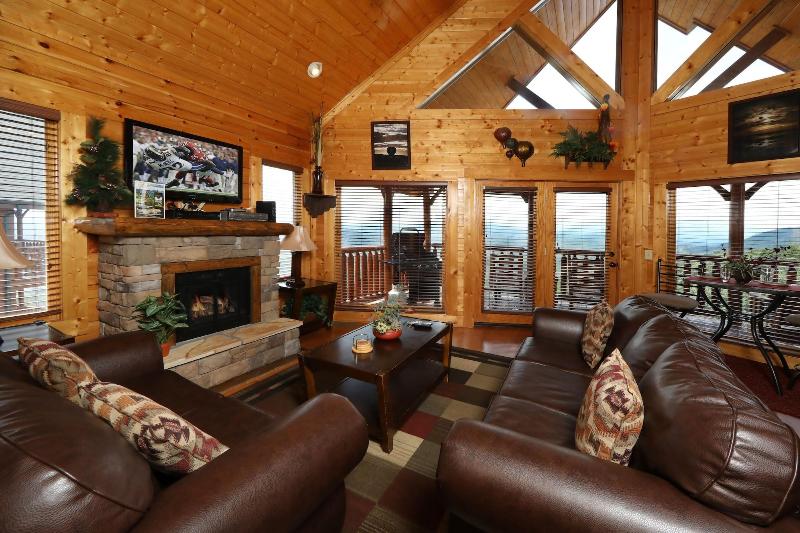 Up Up  Away - Two Bedroom Cabin image