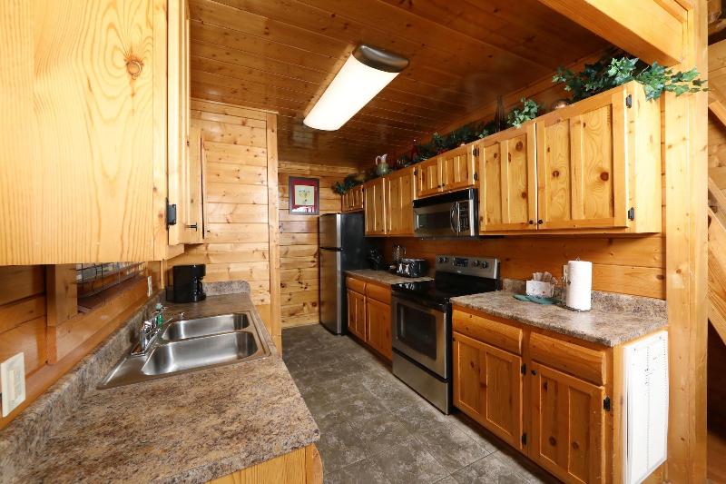 Up Up  Away - Two Bedroom Cabin image