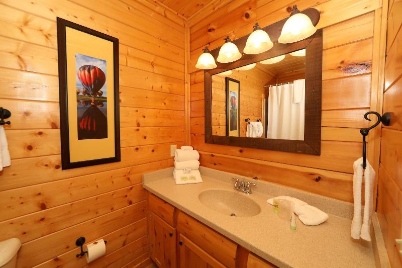 Up Up  Away - Two Bedroom Cabin image