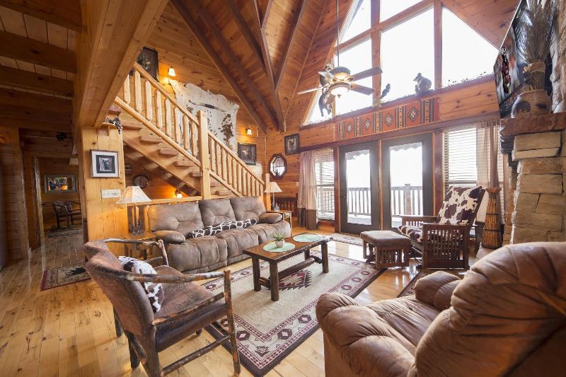 Psalm 2705 - Three Bedroom Cabin image
