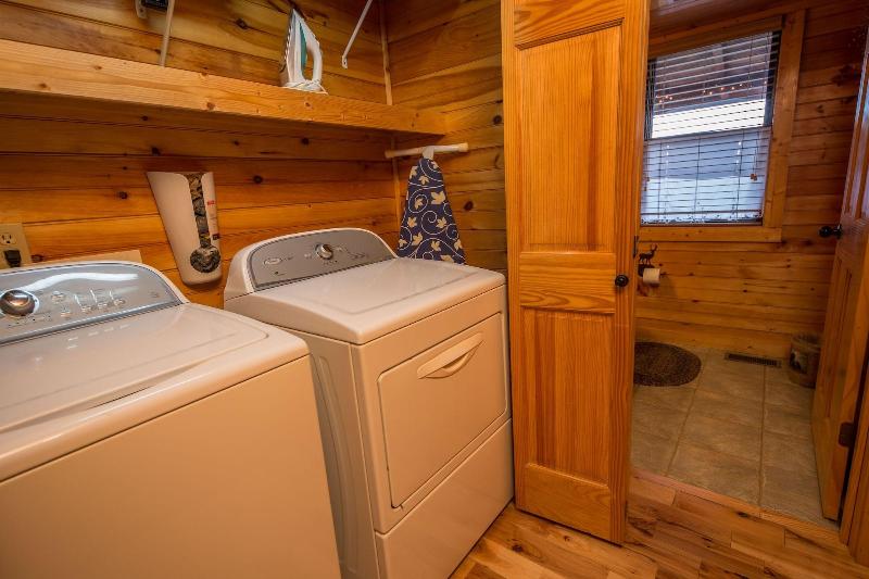 Psalm 2705 - Three Bedroom Cabin image