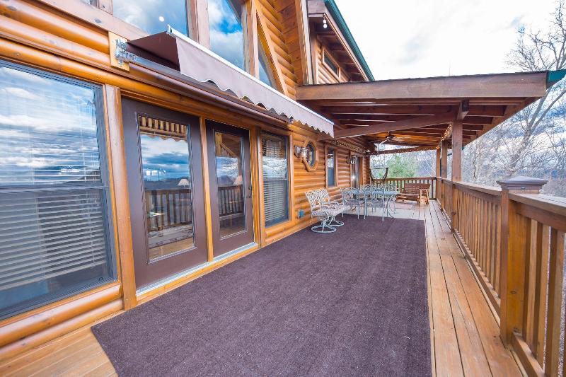 Psalm 2705 - Three Bedroom Cabin image