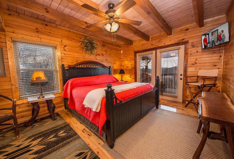 Psalm 2705 - Three Bedroom Cabin image