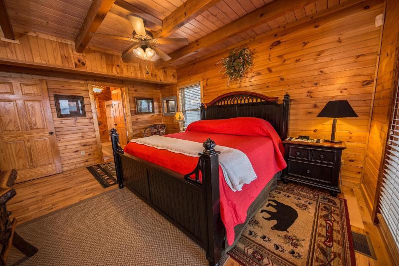Psalm 2705 - Three Bedroom Cabin image