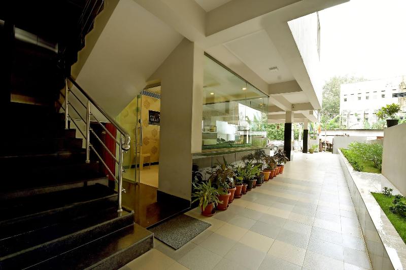sri maharaja inn — photo 11