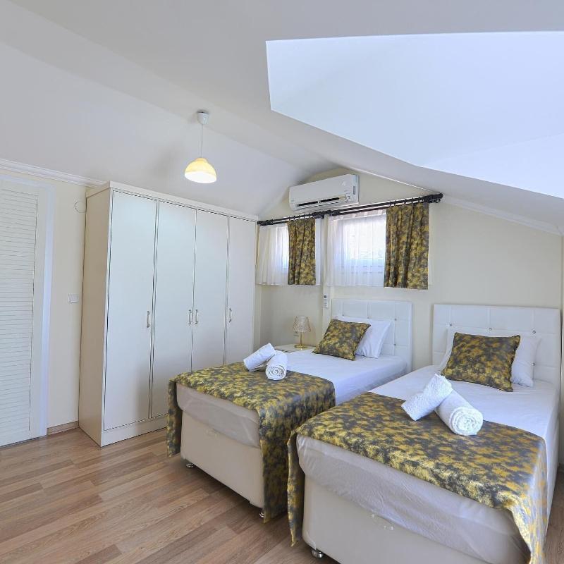 Ozgur City Residence image
