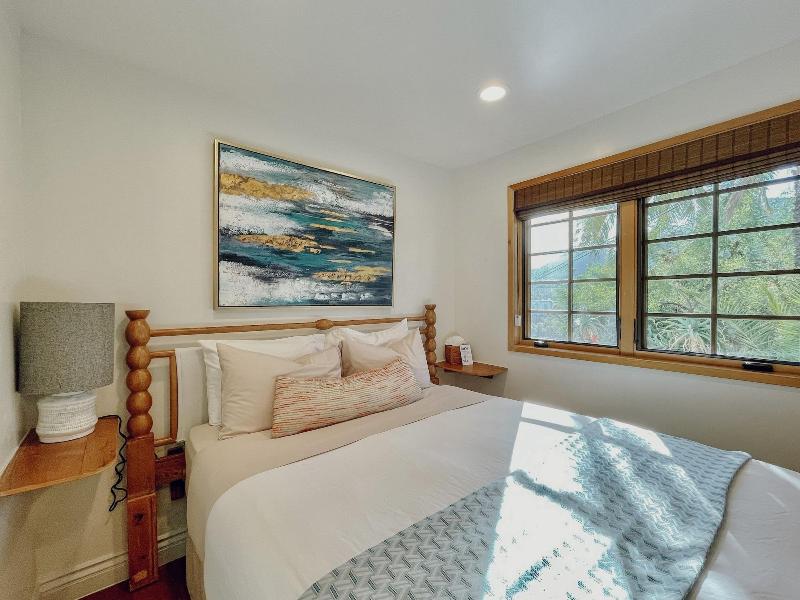 Zane Grey Pueblo Hotel image