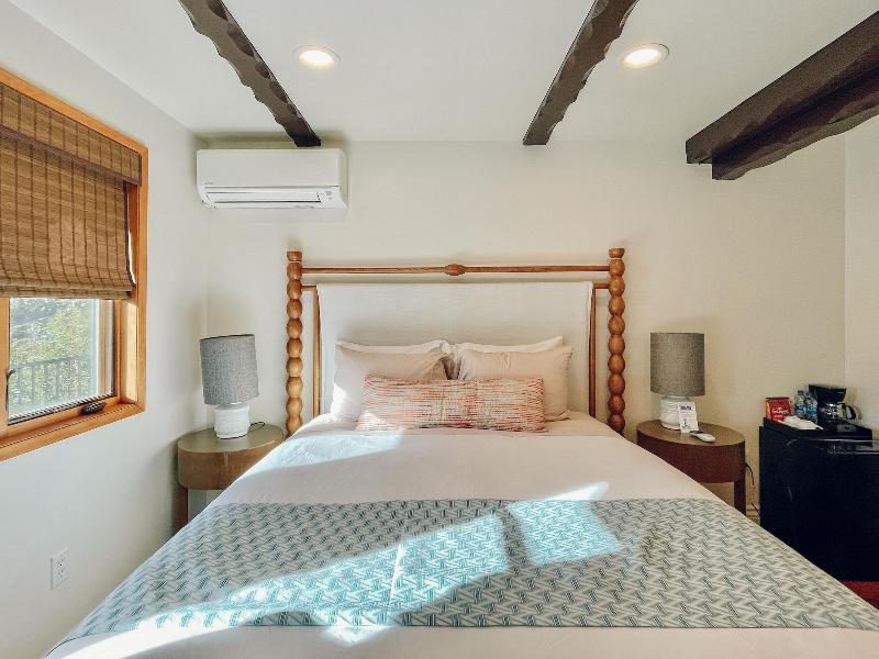 Zane Grey Pueblo Hotel image