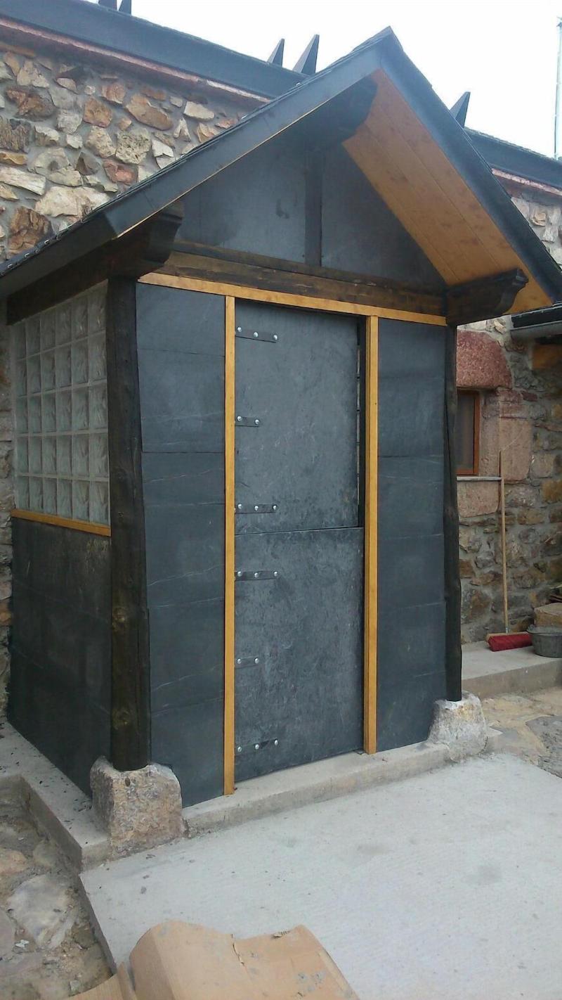 Albergue El Rebezo image