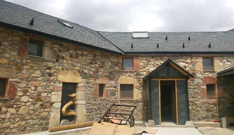 Albergue El Rebezo image