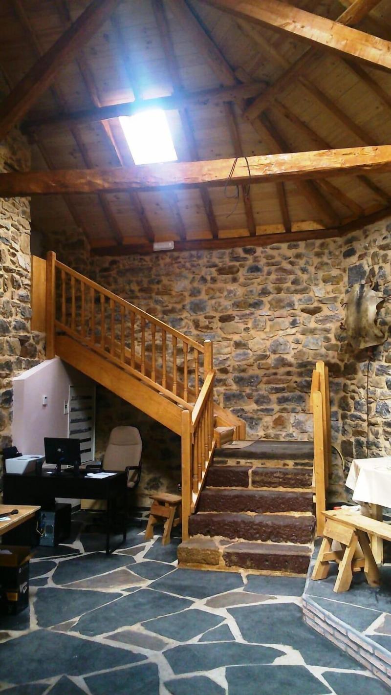 Albergue El Rebezo image