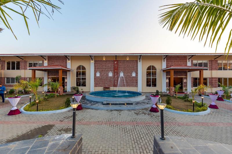 Chitwan Midtown Resort image