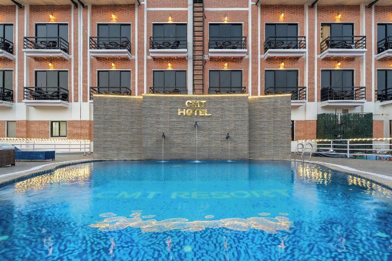 Chitwan Midtown Resort image
