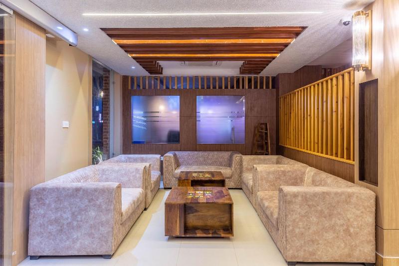 Chitwan Midtown Resort image