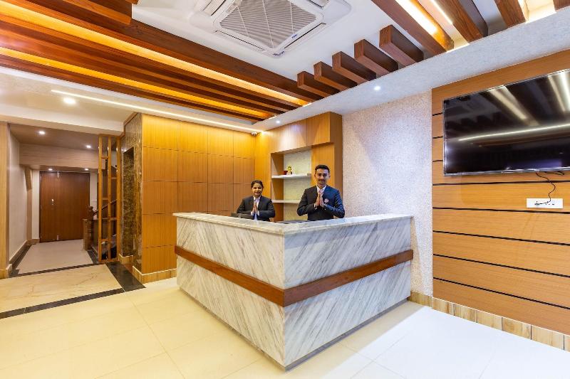 Chitwan Midtown Resort image