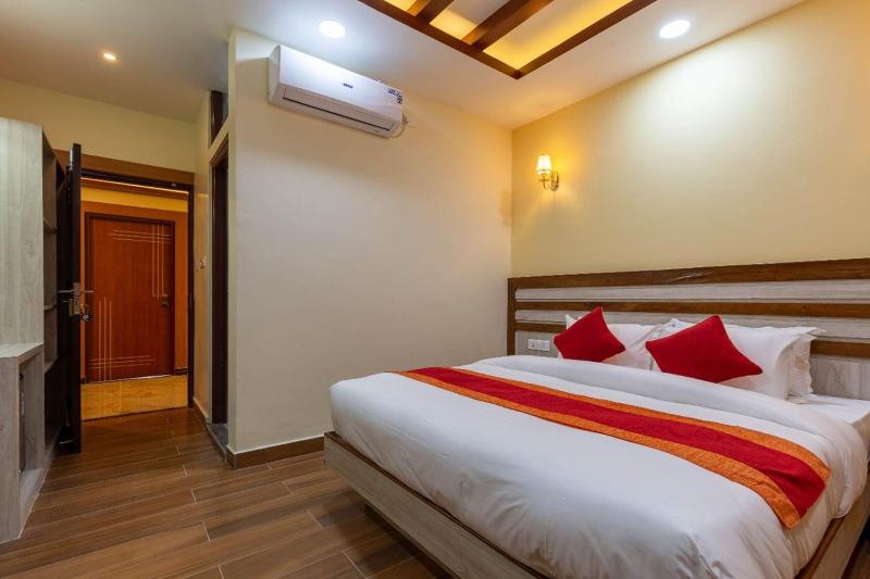 Chitwan Midtown Resort image