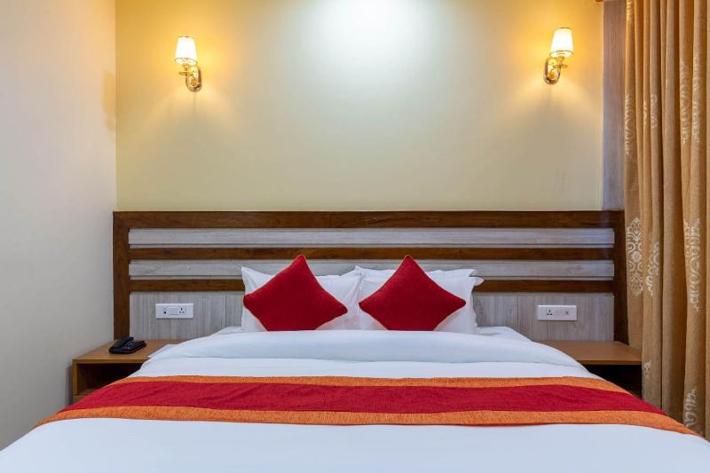 Chitwan Midtown Resort image