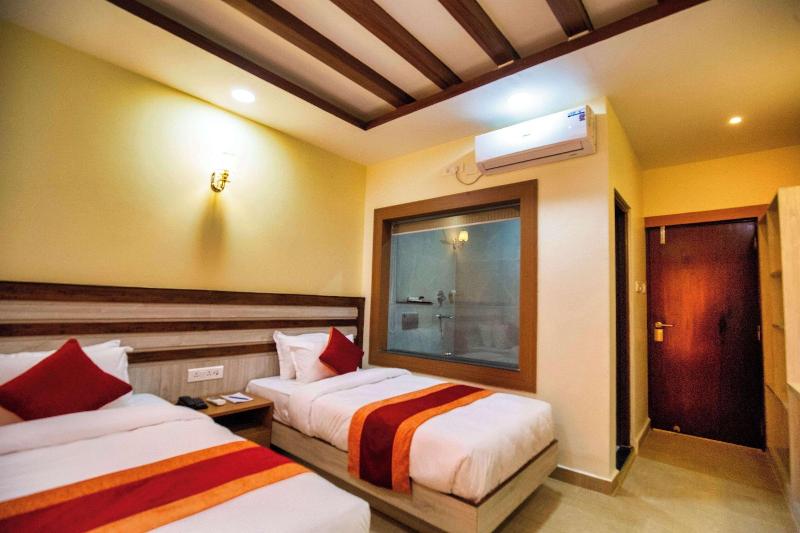Chitwan Midtown Resort image