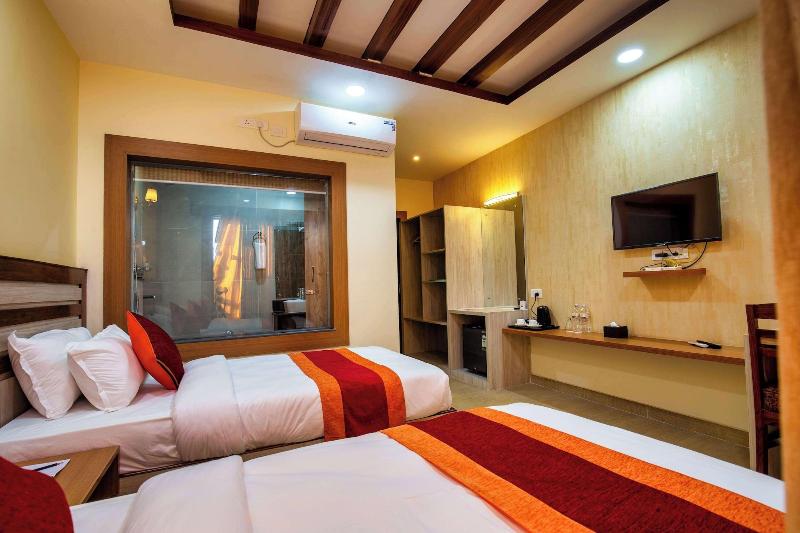 Chitwan Midtown Resort image
