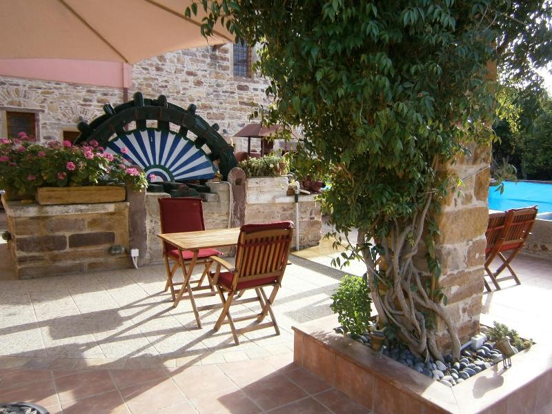Mouzaliko Guesthouse Mansion image