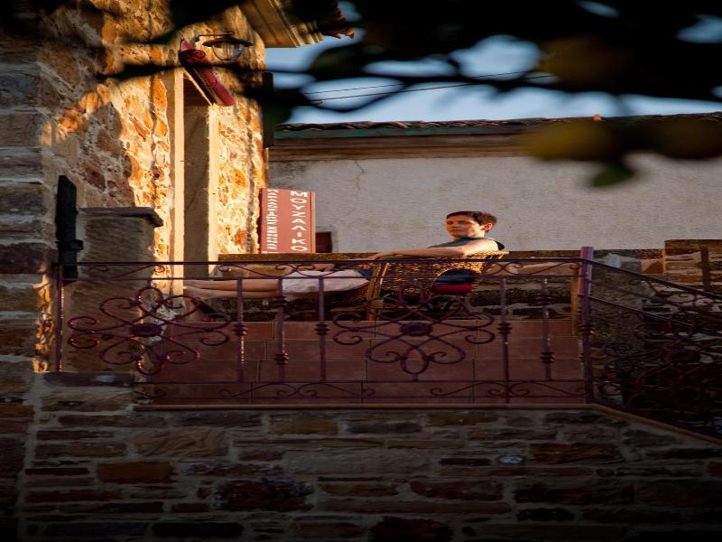 Mouzaliko Guesthouse Mansion image