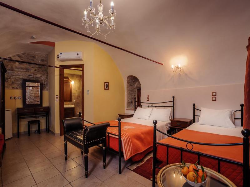 Mouzaliko Guesthouse Mansion image