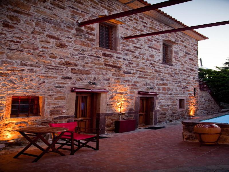 Mouzaliko Guesthouse Mansion image