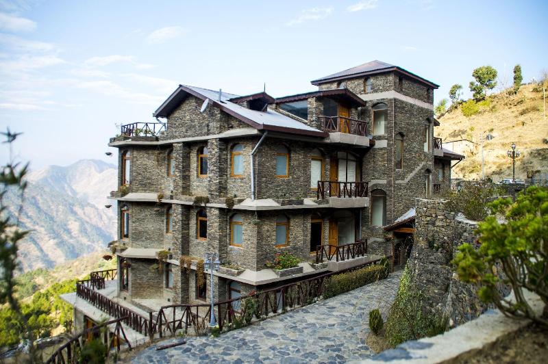 The Manor Luxury Service Apartments image