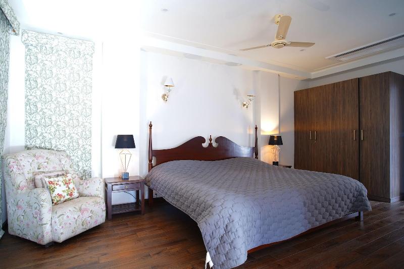 The Manor Luxury Service Apartments image