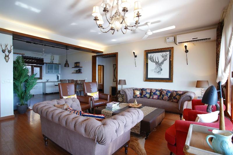 The Manor Luxury Service Apartments image